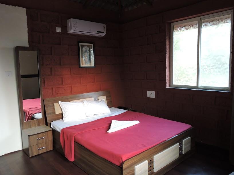 Prathamesh Resort Diveāgar Exterior foto